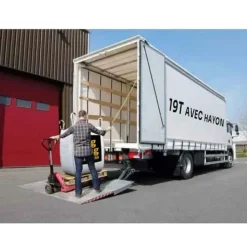 BIG BAG EXPRESS - Pack 3 x big bag de 1m³ (+/- 60m²) gravier pouzzolane rouge / noir ø 10/20 mm - livraison standard