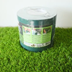DÉCOWEB - Kit de pose pour gazon synthétique sur sol meuble - 50m²