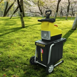 GARDEO PRO - Broyeur de végétaux électrique 2800w 44mm - gardeo