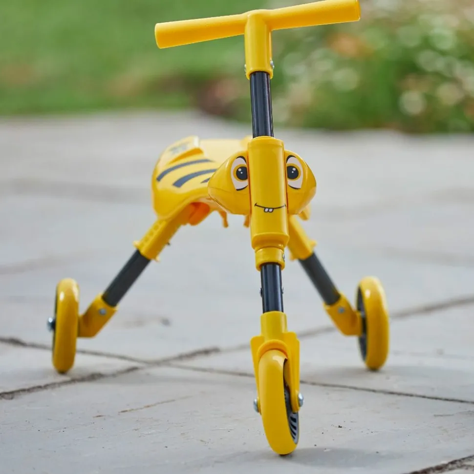 THE BUGS - Scuttlebug bumble